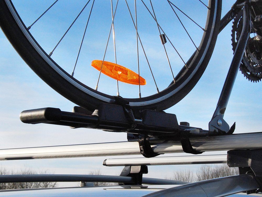 eBikes mit dem Auto und dem Fahhradträger transportieren