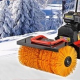 Kehrmaschine auch bei Schnee einsetzen?