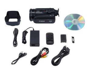 Der Canon Legria HF G25 HD-Camcorder kommt mit reichlich Zubehör.