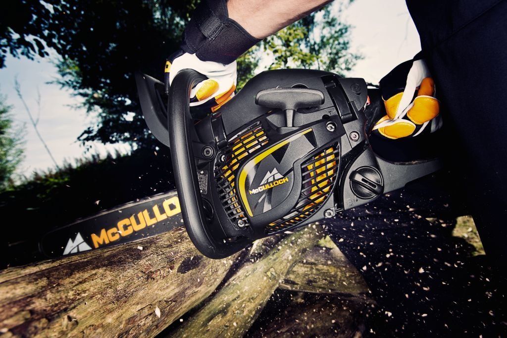 McCulloch 00096-66.317.18 Benzin-Kettensäge CS 450 Elite