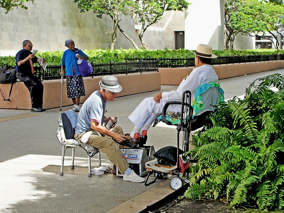 Shoe Shine 720301