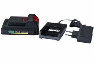 Die Akkustation Güde Akku-Heckenschere 510 im Test