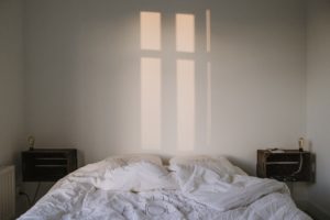 Sas Schlafzimmer mit Bettdecken von Aldi im Test