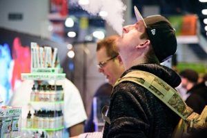Am Probierstand E Zigarette Njoy im Test