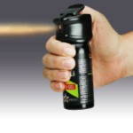 Pfefferspray Test - so wehren Sie sich bei Überfällen - Vergleich der besten Pfeffersprays 2025