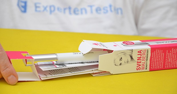 Svenja Walberg LASHCOCA!NE Wimpernserum im Test - ein reichhaltiger Pflegekomplex bestehend aus Biotin, Panthenol (Provitamin B5) und Arginine pflegt die feine und empfindliche Haut des Augenlids
