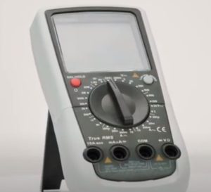 Was ist ein Voltcraft Multimeter Test und Vergleich?