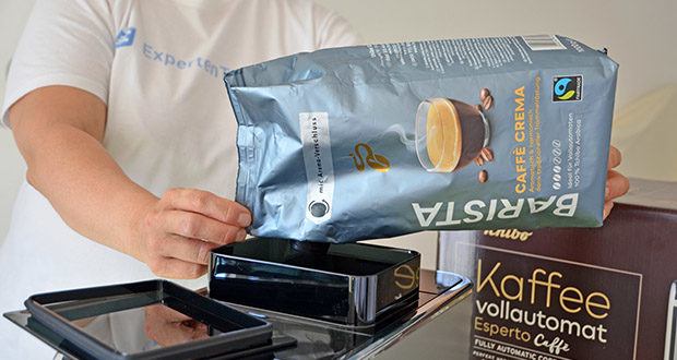 Tchibo BARISTA Caffè Crema Ganze Bohne 1 kg im Test - mit Aroma-Verschluss für optimale Aromafrische, ideales Dosieren und einfaches Wiederverschließen