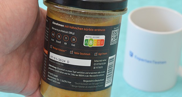FITTASTE Hähnchen Kurbis Erdnuss im Test - Brennwert pro Portion 342 kcal