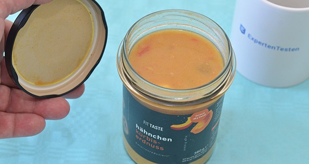 FITTASTE Hähnchen Kurbis Erdnuss im Test - Zubereitung in nur 4 Minuten