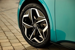Die besten Alternativen zum Sommerreifen 205_50 R15 im Test