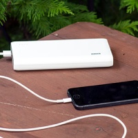 Powerbank laden und entladen gleichzeitig - das ist zu beachten
