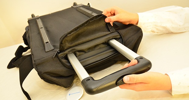EVERGLOBE Reisetasche mit Rollen im Test - 2 Höhenstufen des Griffs zur individuellen Einstellung
