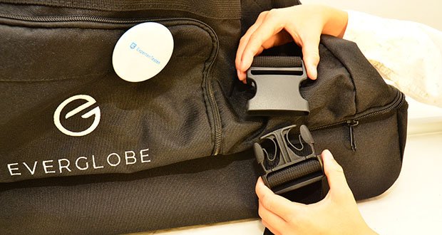 EVERGLOBE Reisetasche mit Rollen im Test - LockFix-Funktion