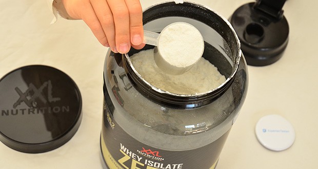 XXL Nutrition Whey Isolate Zero im Test - 27 Gramm Eiweiß pro Portion