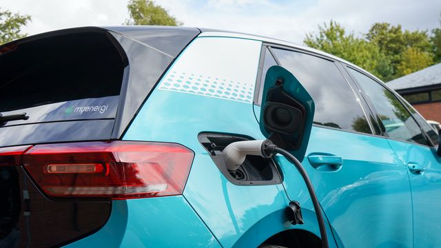 Elektroauto-Kauf endet in Gerichtsprozess Familie klagt an