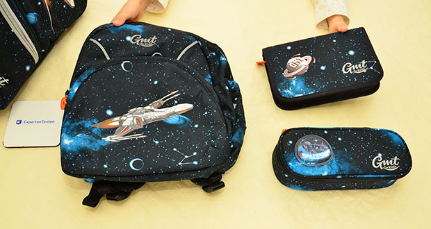 GMT LIGHT 6-Teiliges Schulranzen-Set Raumschiff im Test - Inkl. Freizeitrucksack, Federmäppchen & Schlampermäppchen