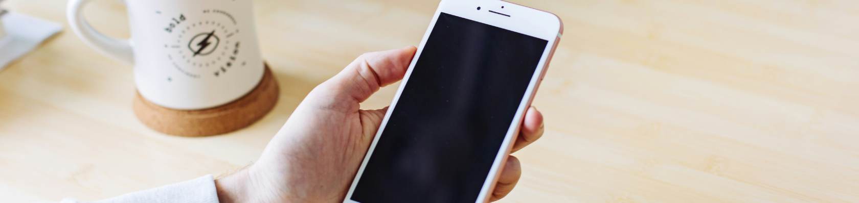 Produkte aus der Kategorie Handy & Kommunikation im Test auf ExpertenTesten.de